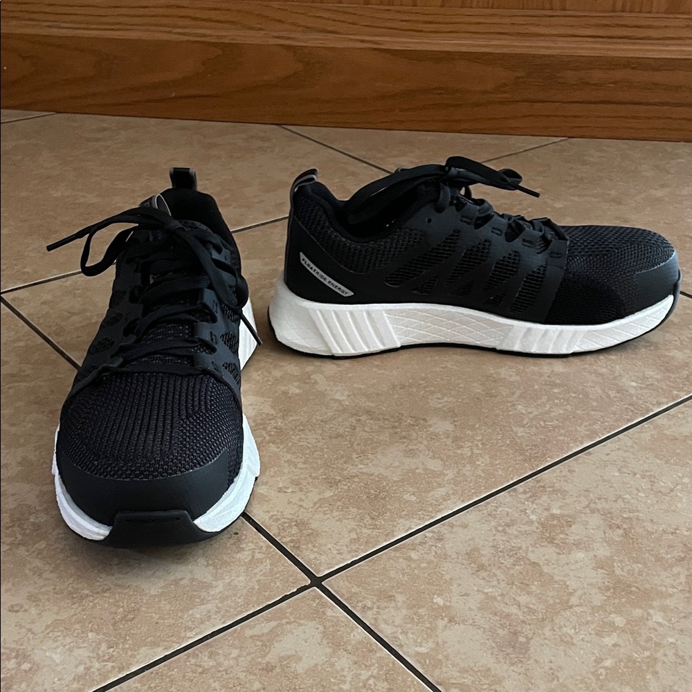 Reebok size 8 floatride energy safety toe shoes